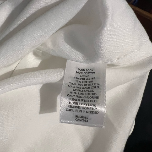 Dress - Picture 6 of 6